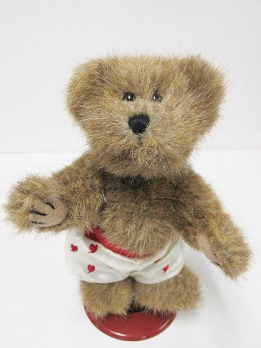 82017 - "Macho Z. Heartthrob" Valentine's bear